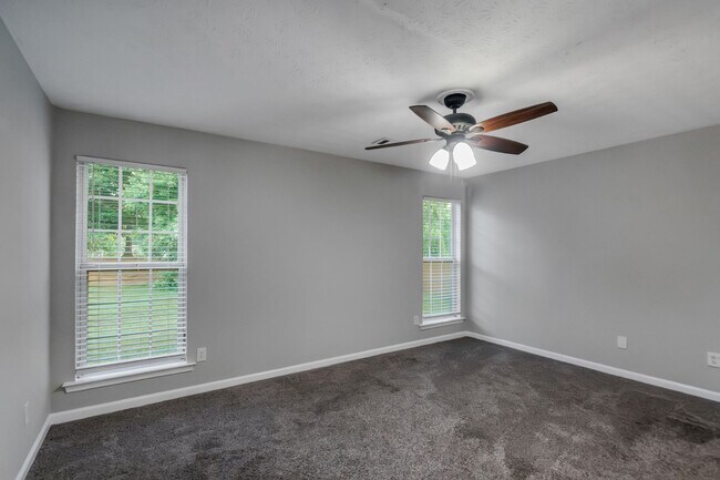 Building Photo - Spacious 4 Bedroom, 2.5 Bath Home on a Large Corner Lot in McDonough! ?