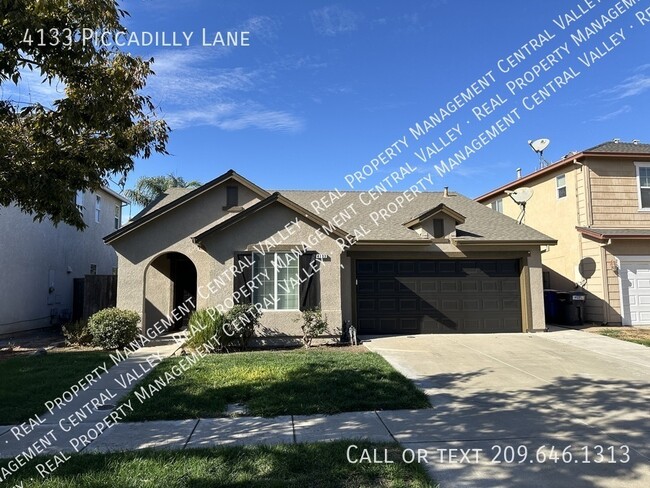 Building Photo - Turlock 3 Bedroom 2 Bathroom Home near Sta...