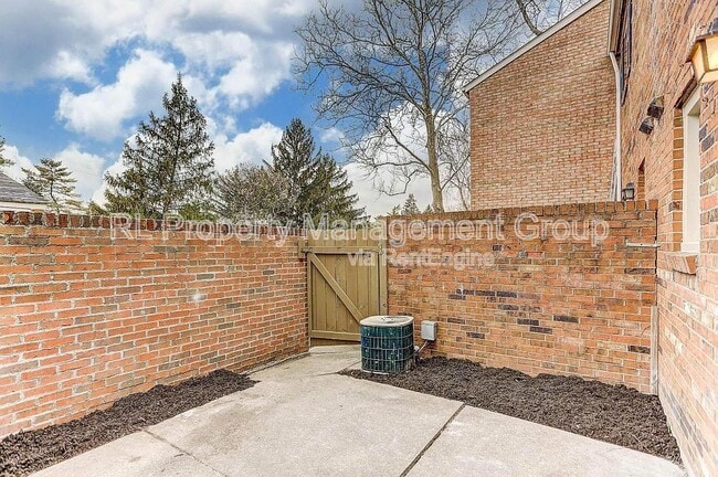 Building Photo - 4714 Merrifield Pl