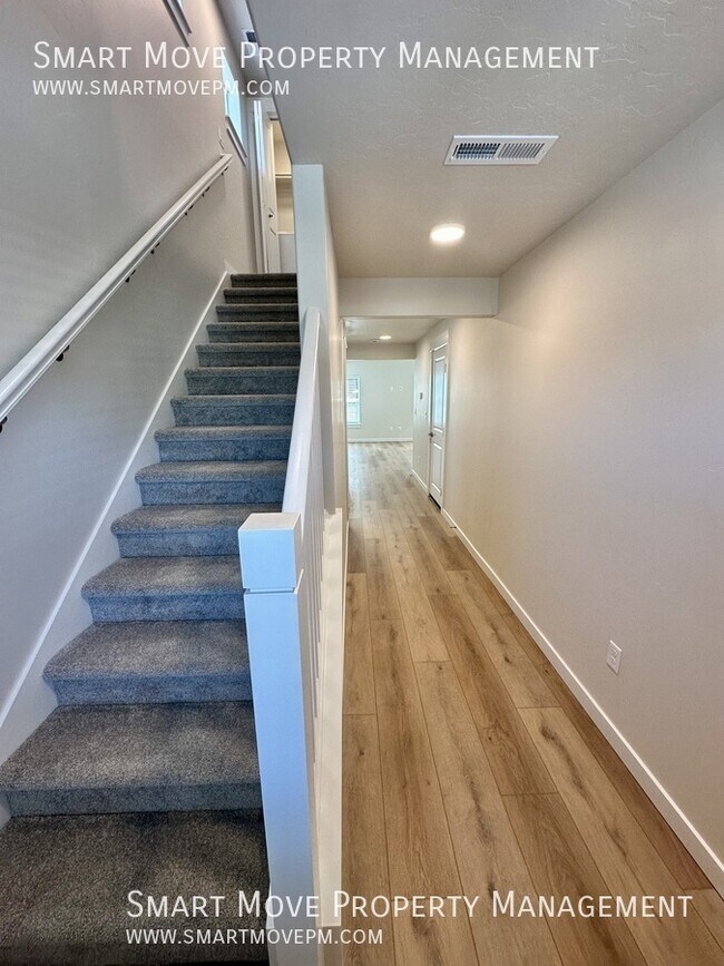 Building Photo - 7228 W Rygate Dr