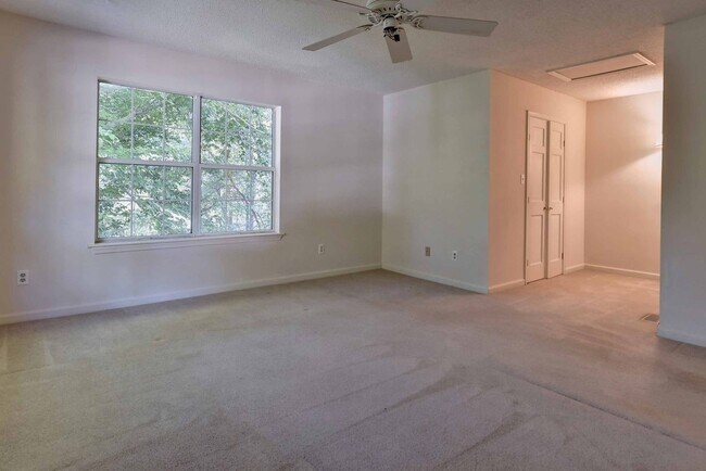 Building Photo - 5409 Horan Ct