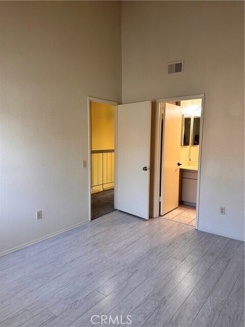 Building Photo - 17092 Lynn St