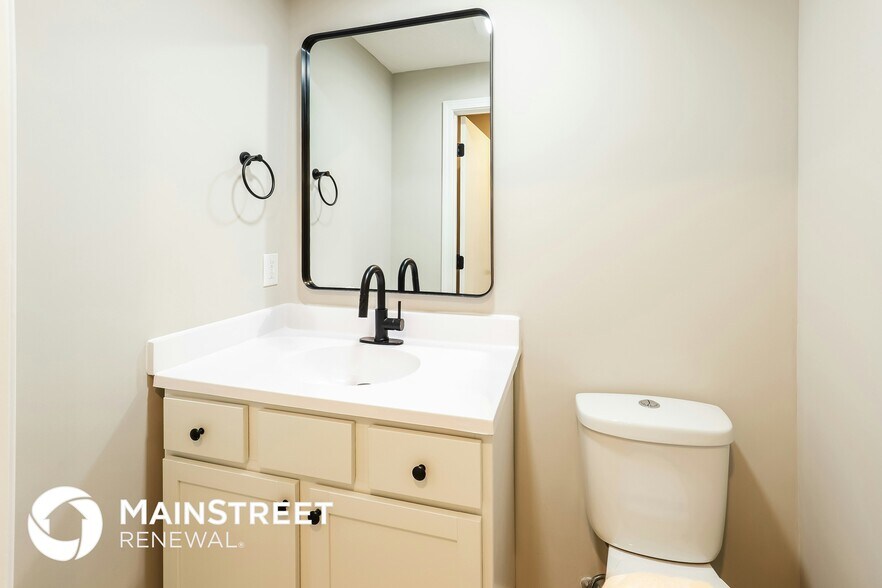 Building Photo - 8702 Linda Ln