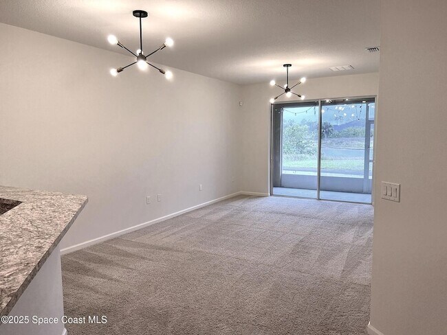 Building Photo - 620 Remington Green Dr SE