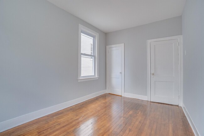 Building Photo - 678 Liberty Ave