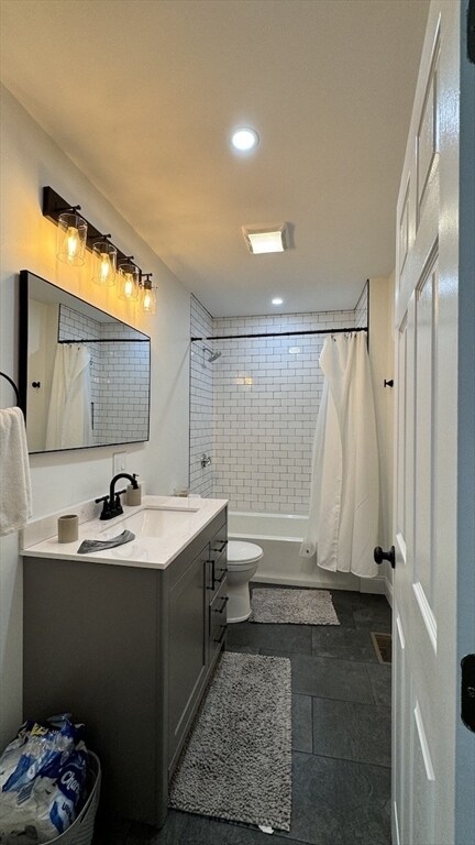 Building Photo - 16 Gould Ave