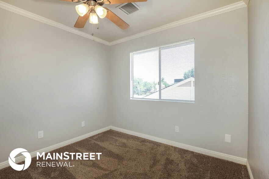 Building Photo - 4403 W Cielo Grande