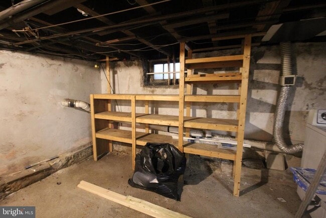 Building Photo - 417 Elmer St