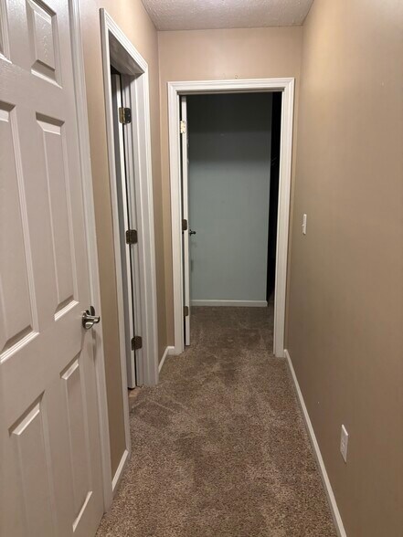 Hallway between bedrooms - 1917 English Oak