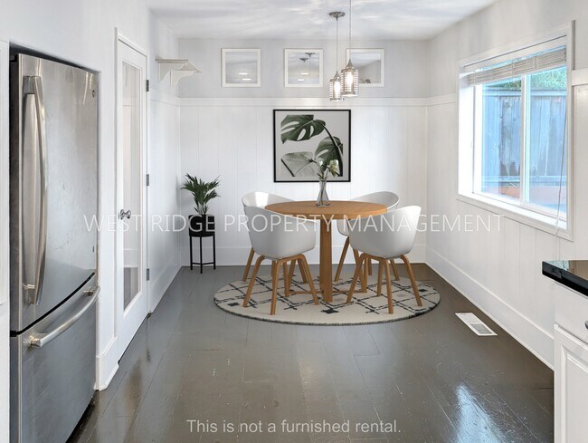 Building Photo - 6154 NW Sickle Terrace