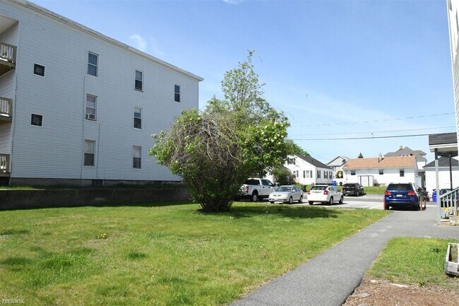 Building Photo - 658 Rimmon St
