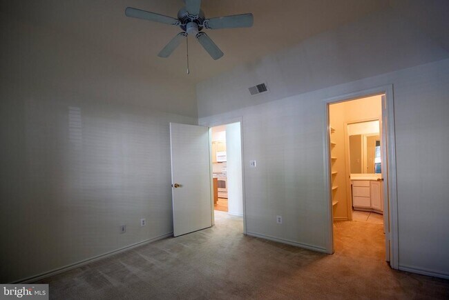 Building Photo - 12153 Penderview Ln