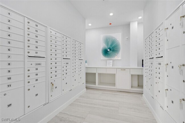 Building Photo - 1 Bluebill Ave