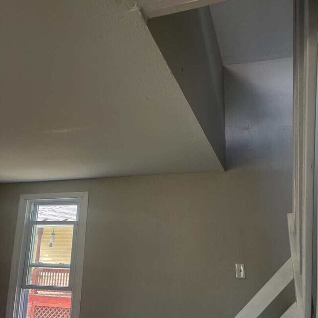 Building Photo - 3233 W 50th St