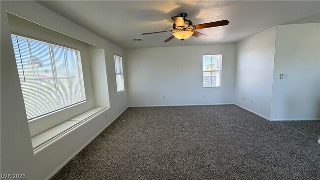 Building Photo - 2424 Predera Ave