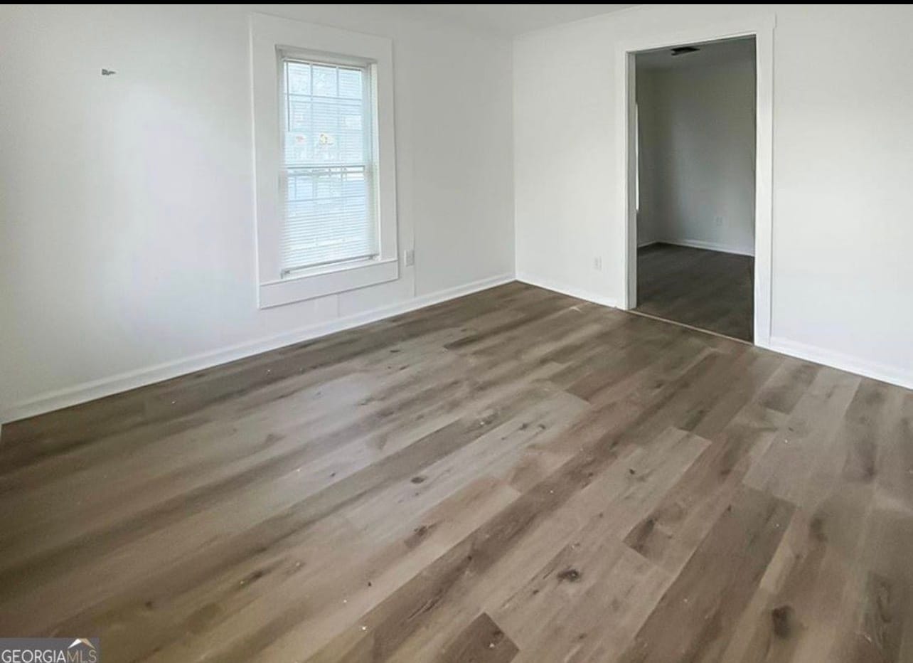 bedroom 4 - 305 Chestnut St