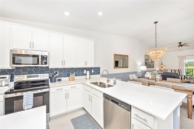 Building Photo - 17500 Opal Sand Dr