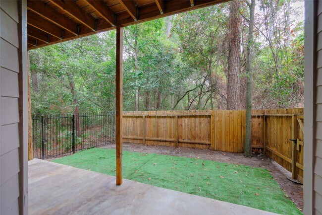 Building Photo - 10 Hancock St