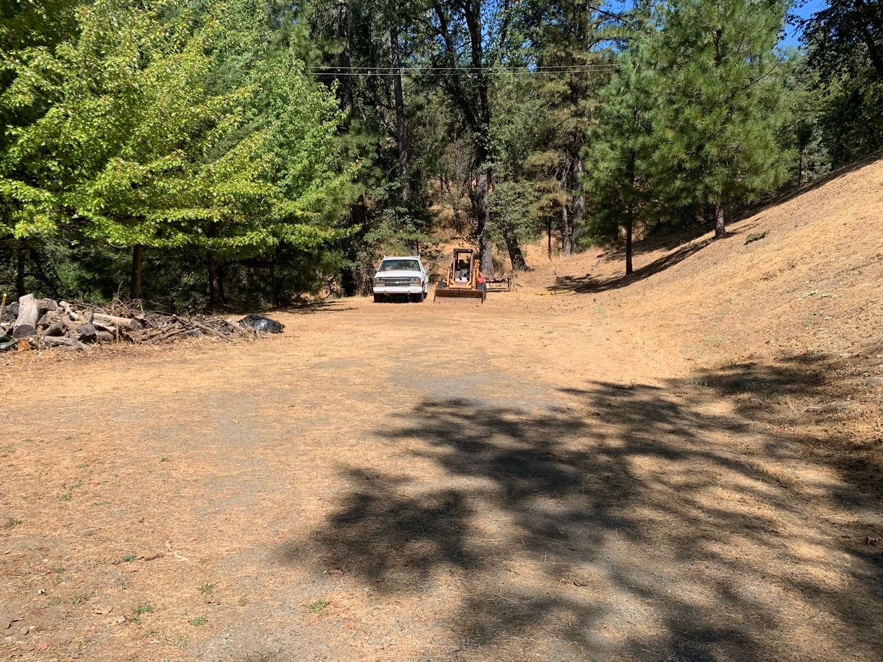 Building Photo - 4701 Park Hill Dr