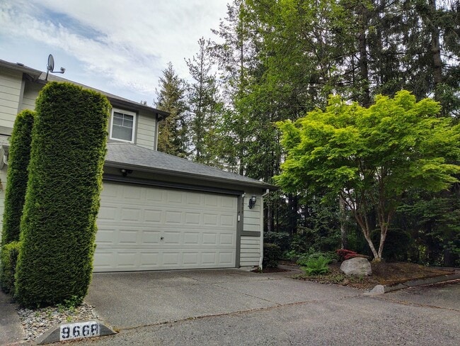 Building Photo - Townhome in Silverdale's Summerwind Community