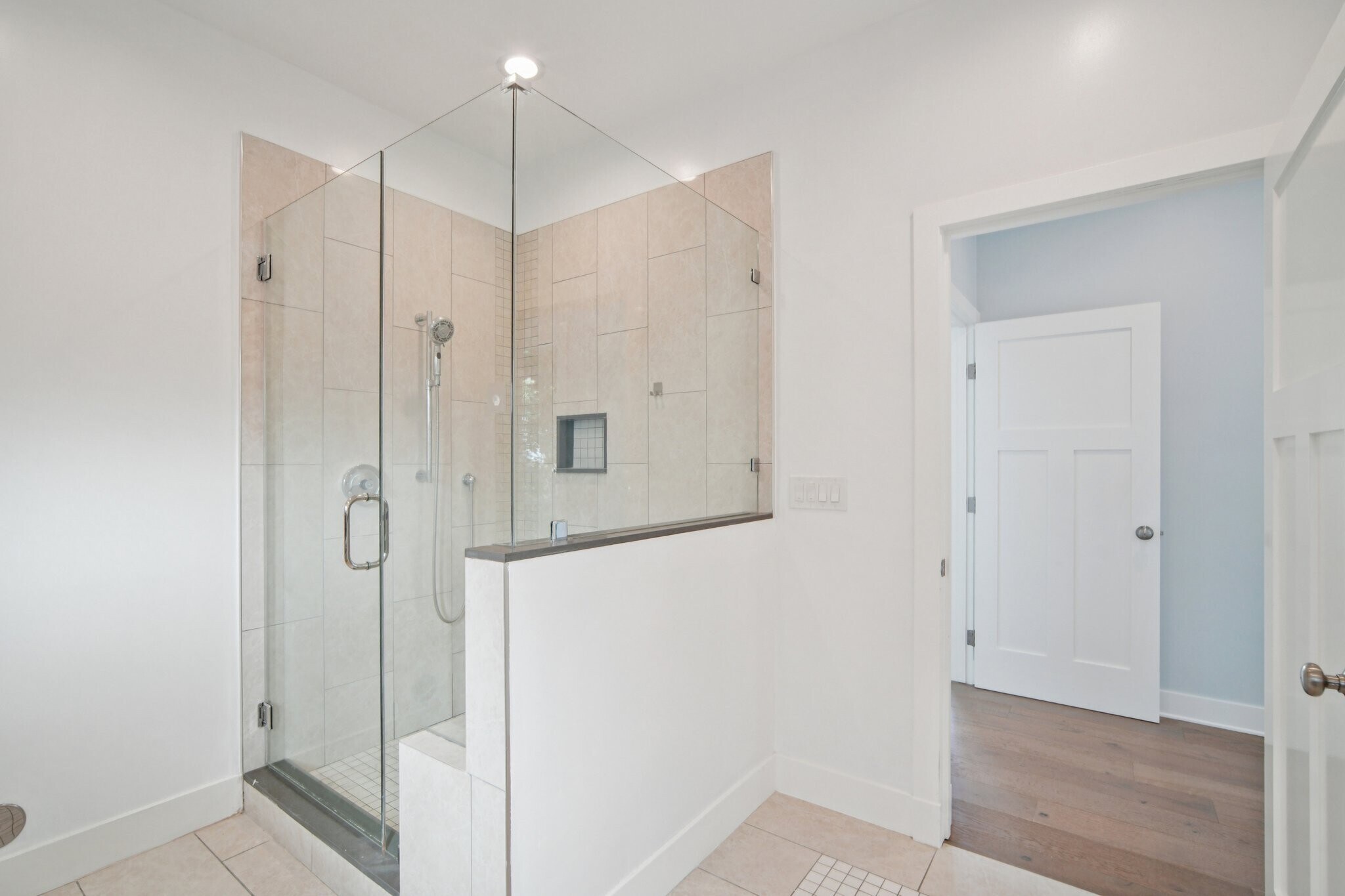 Building Photo - 1854 Homeworth Dr