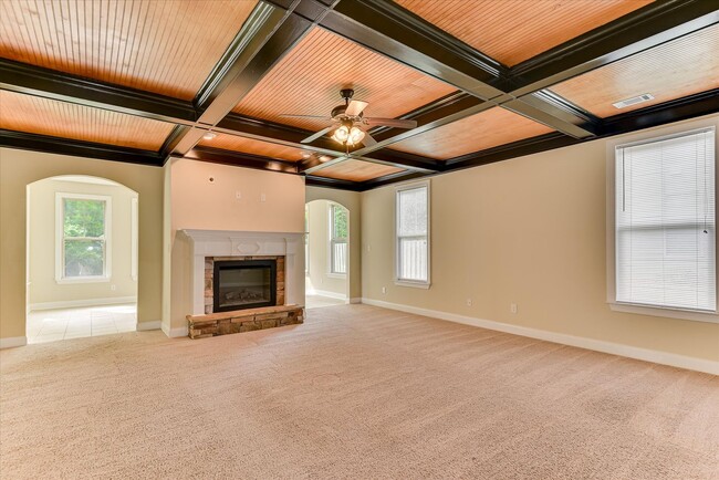 Building Photo - 4215 Windslow Dr