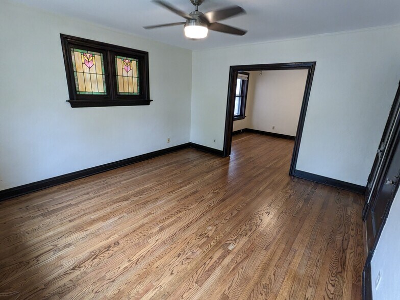 Sun room looking NE - 6633 Alamo Avenue