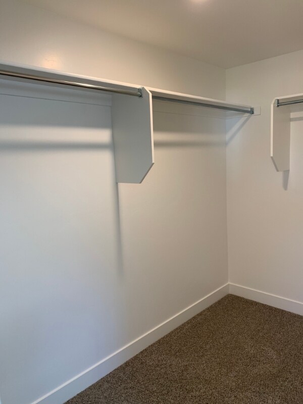 Building Photo - 452 W 85 S