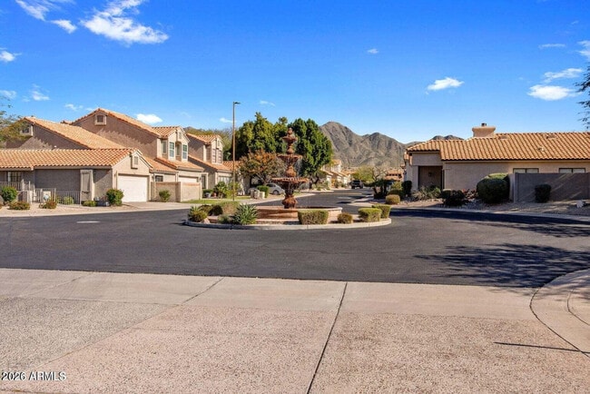 Building Photo - 10059 E Sheena Dr