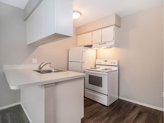 Building Photo - Ashton Fort Apartments