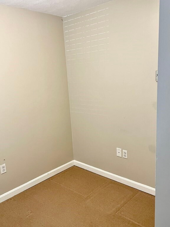 Building Photo - 27 E Concord St