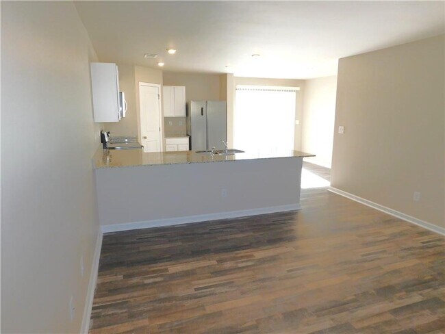 Building Photo - 343 Indian Lake Trail