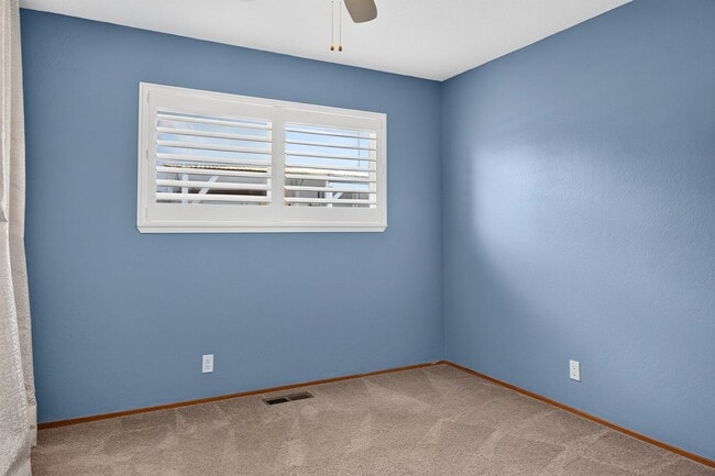 Building Photo - Beautifully Updated Single-Story 4BR Ranch with Designer Finishes & Spacious Fenced Yard!