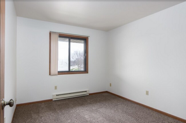 Building Photo - 6300 80th Pl
