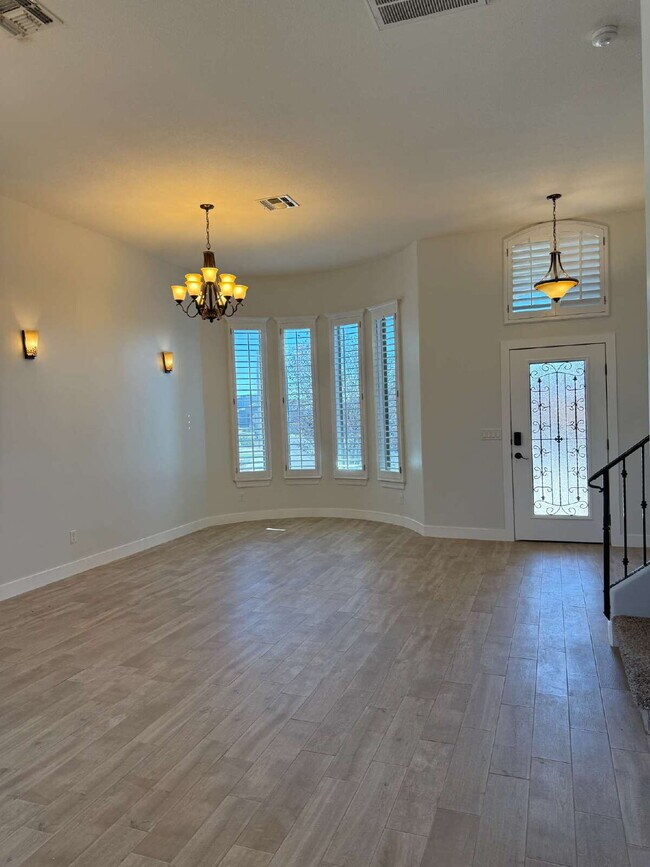 Building Photo - 3045 Woodhead