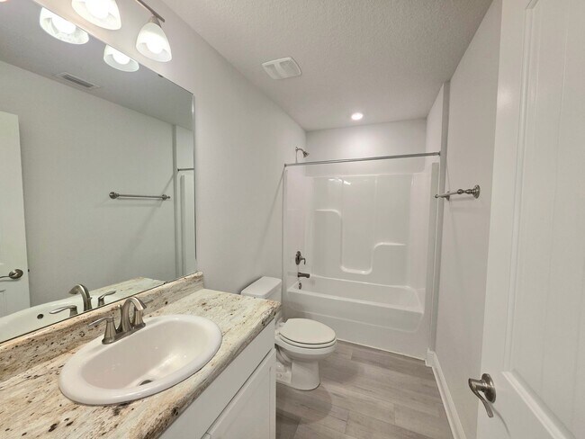 Building Photo - Quaint 3-Bedroom Home - Cardinal Cove