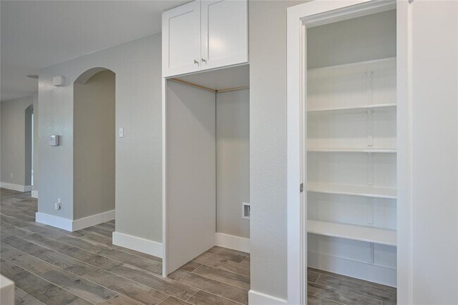 Building Photo - 13617 Coomer Path