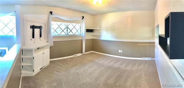 Building Photo - 1302 Quivira Dr