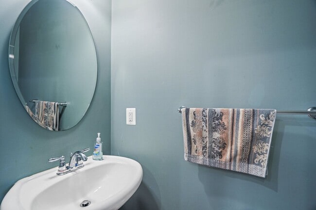 Building Photo - Amazing Opportunity in The Villages at Dak...