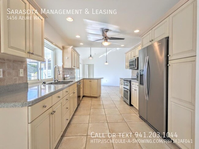 Building Photo - 5456 Azure Way