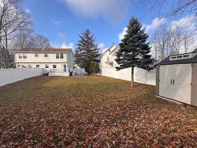 Building Photo - 34 Braman St