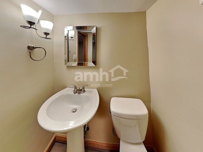 Building Photo - 172 Steiger Ct