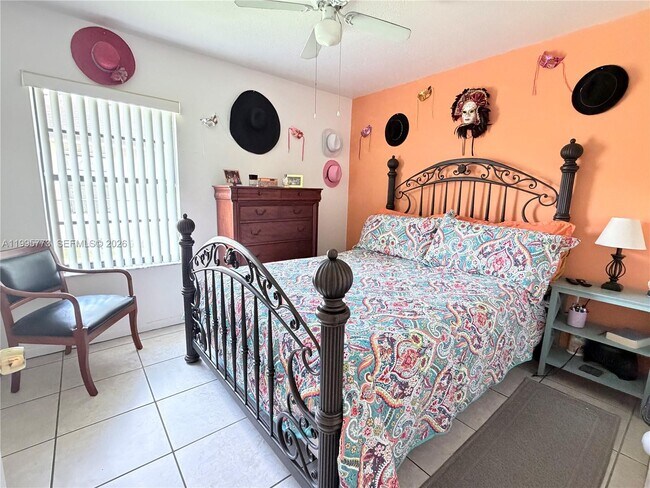 Building Photo - 954 NW 14th St