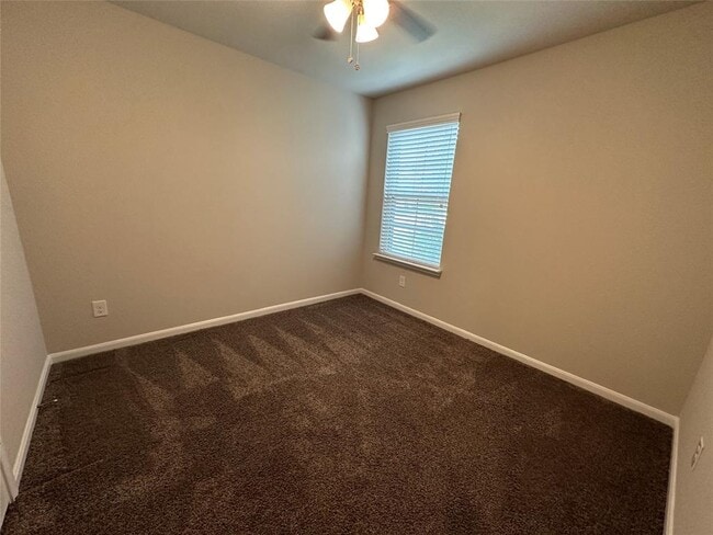 Building Photo - 12121 City Trek Ln