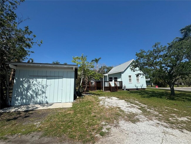 Primary Photo - 12016 45th Ave W