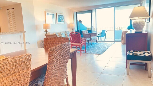 Building Photo - 177 Ocean Ln Dr