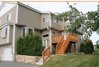 Building Photo - 208 America Blvd