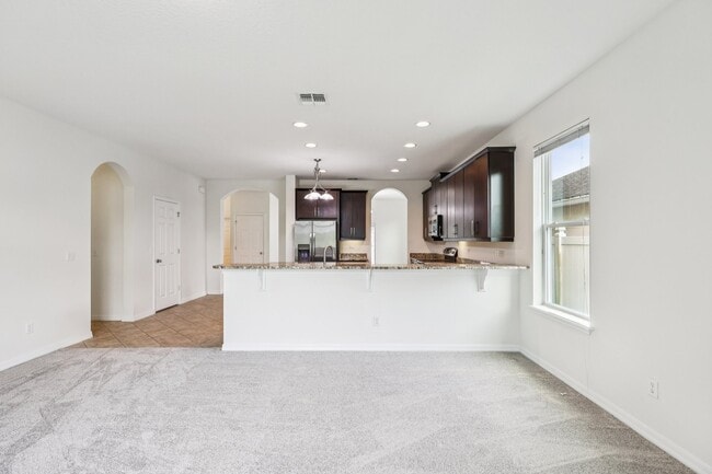 Building Photo - 1126 Maumee St