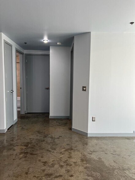 Hall to BR, BA, and Laundry - 600 12th Ave S