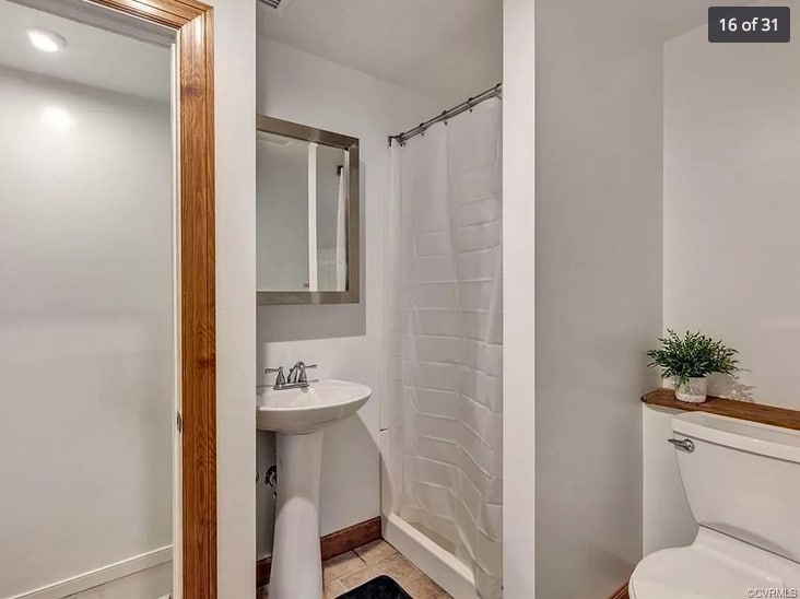 Building Photo - 2105 Bambacus Rd